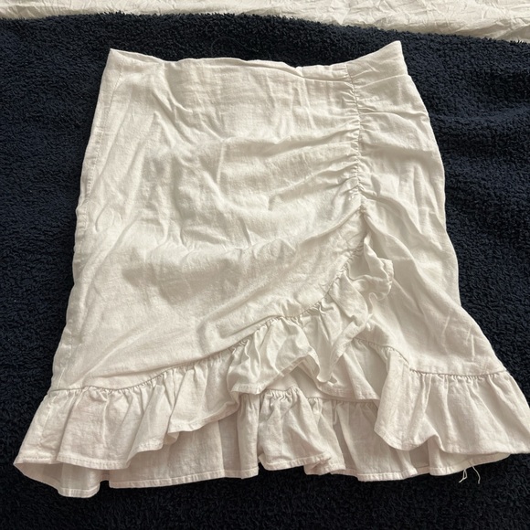 Zara white mini skirt never worn in XS - Picture 1 of 3